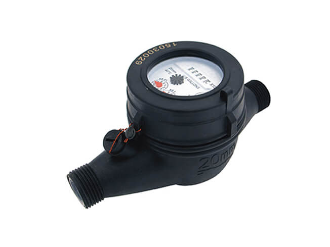 Plastic shell threaded dry water meter