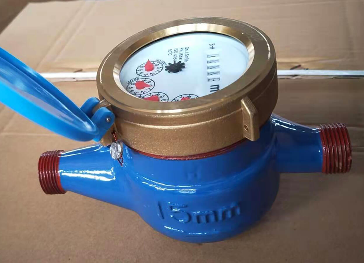 MULTI-JET cold (hot) dry-dial Brass body water meter