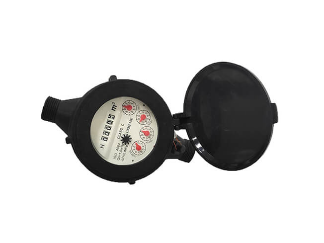 Plastic shell threaded dry water meter