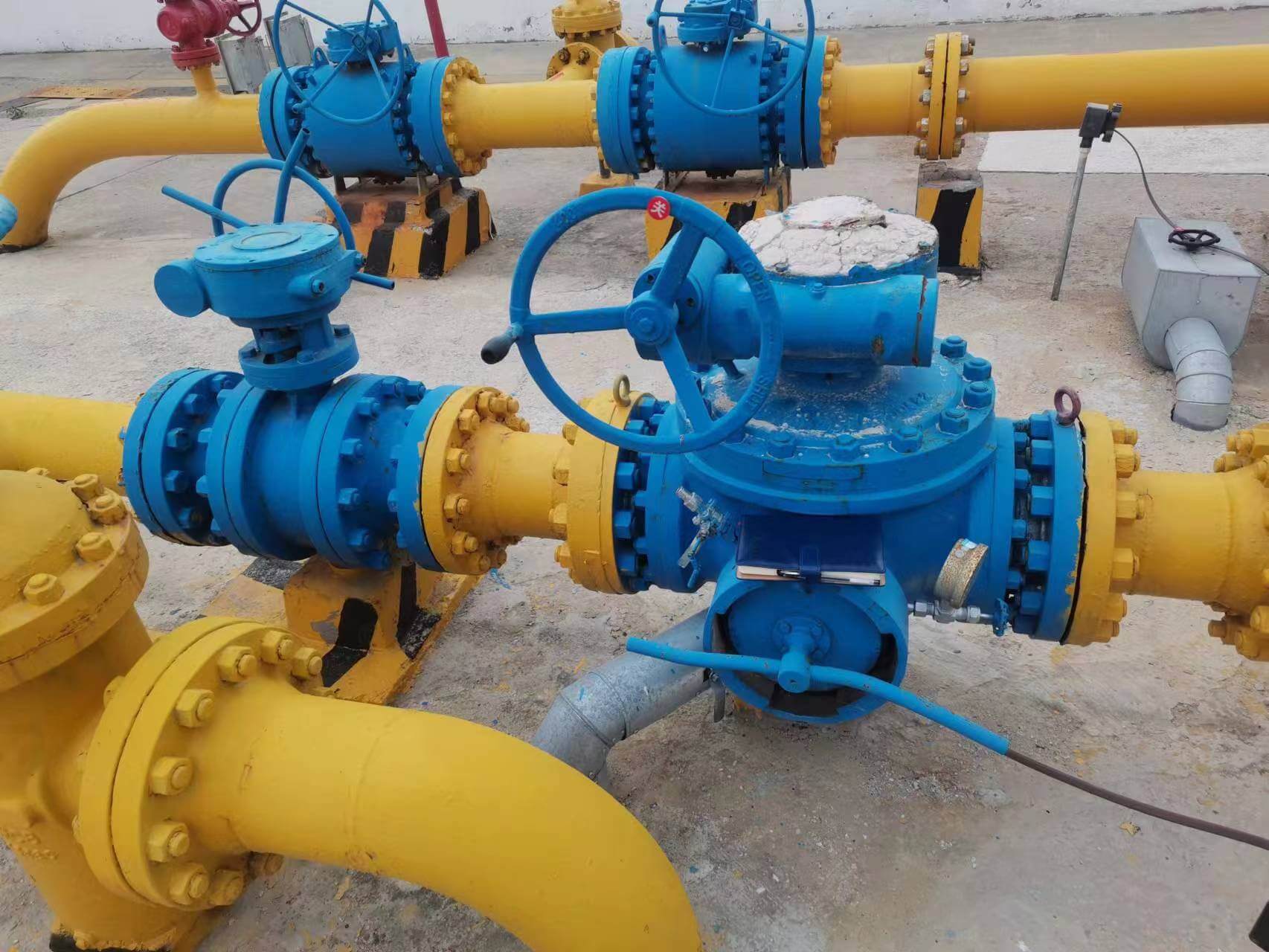 Natural gas ball valve