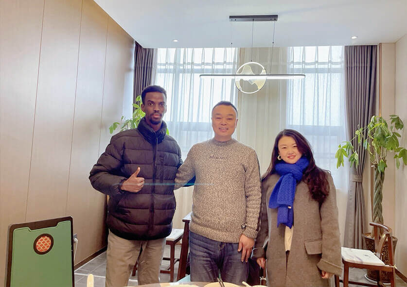 Client in Ethiopia Yaxin Gaardo visited our head office in Zhengzhou